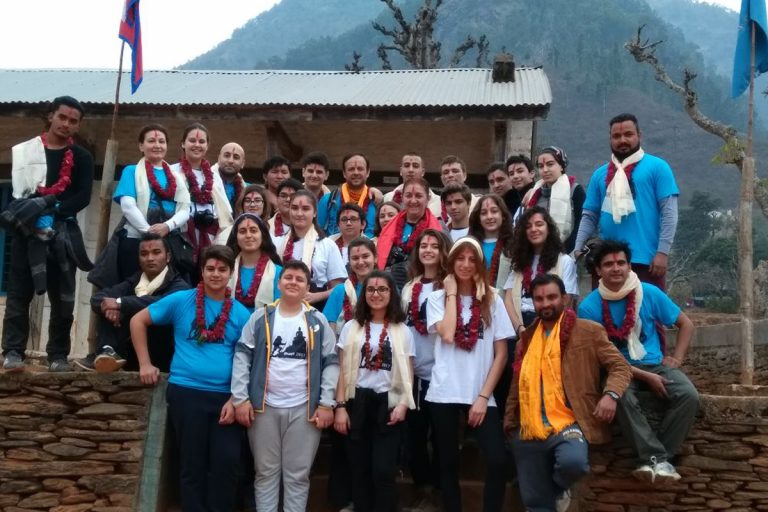 Terakkili Gençlerin Nepal Ziyareti